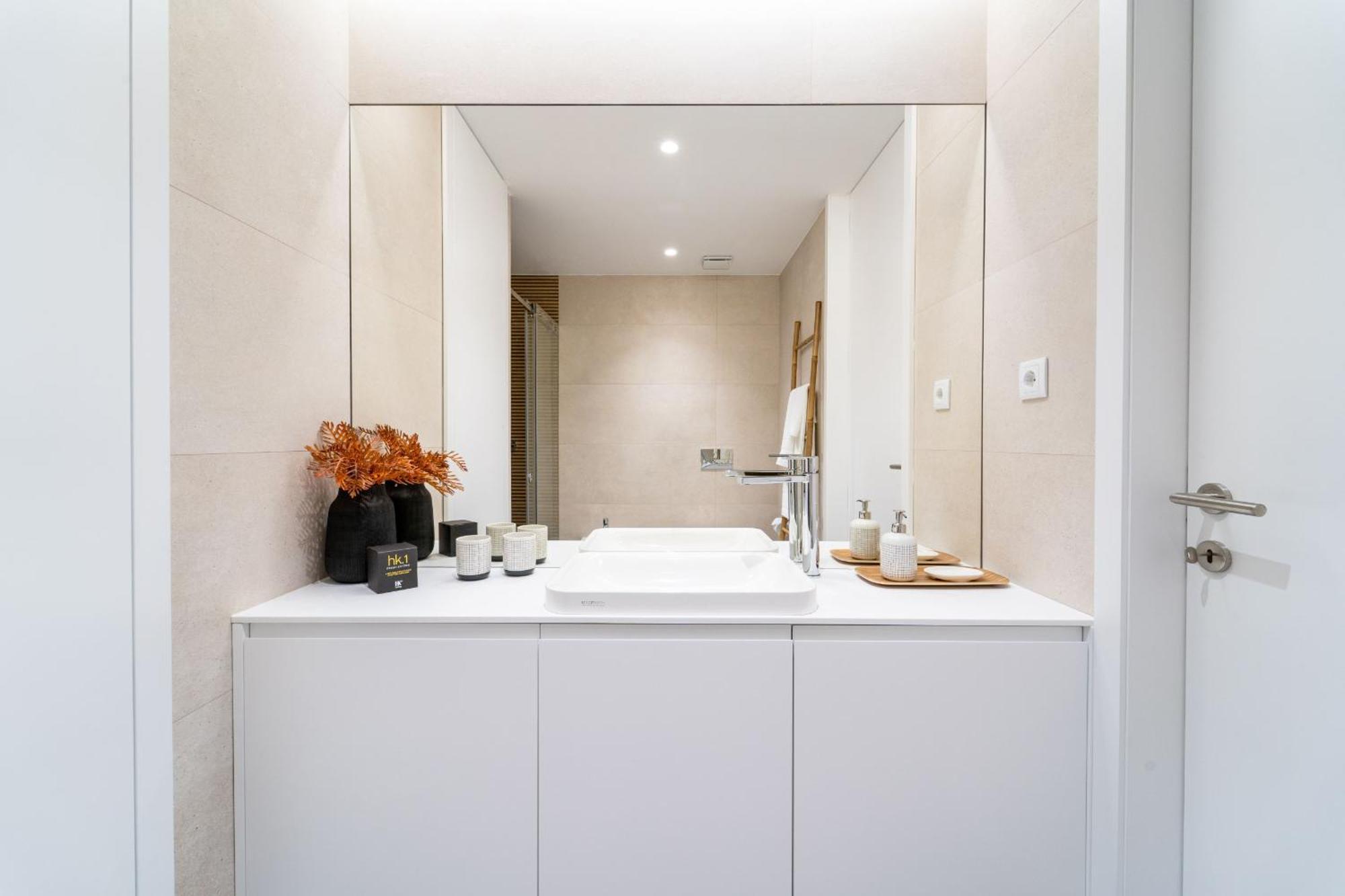 Joao Da Ponte - T1 Altice Forum Braga By House And People Ngoại thất bức ảnh